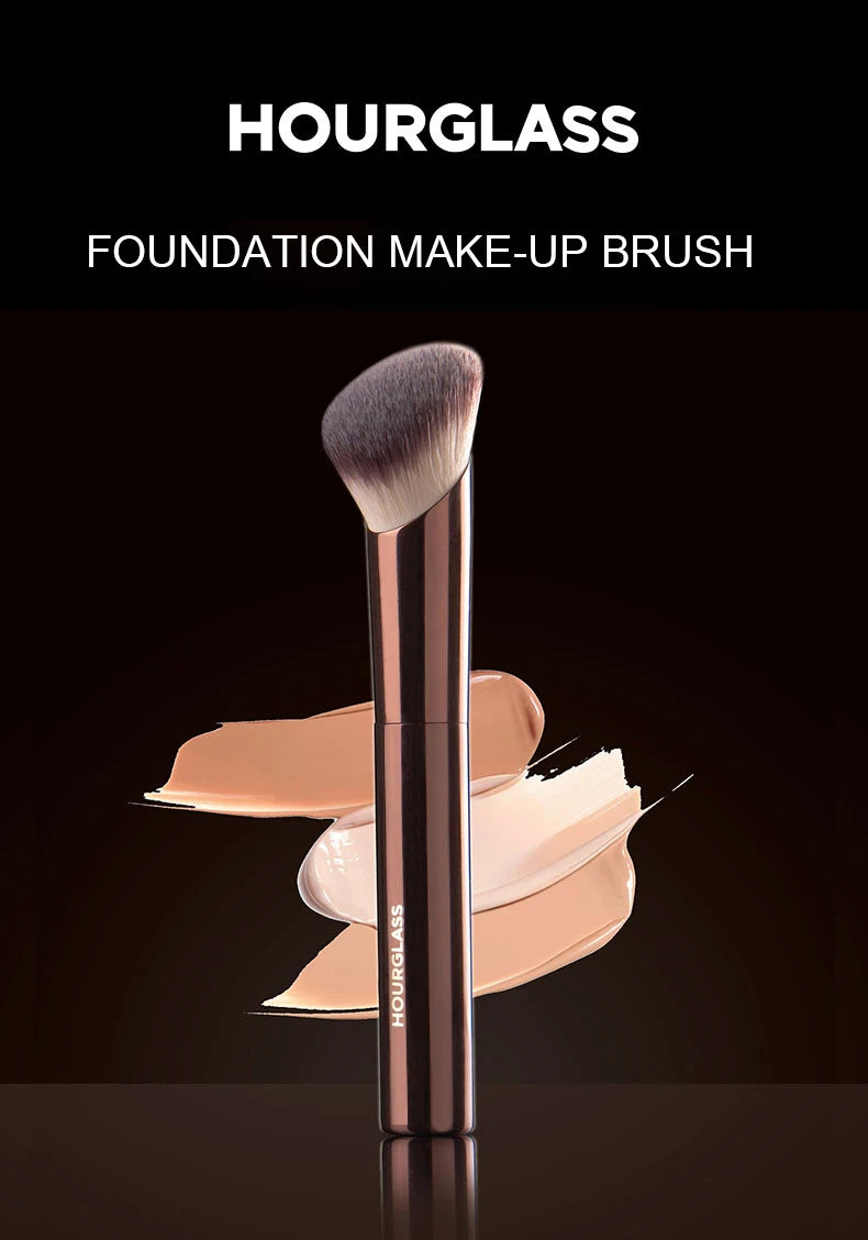 Velluxe Soft Glow Foundation Brush